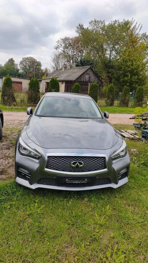 Zdjęcie: 2015 Infiniti Q50