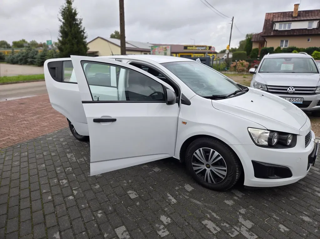 Zdjęcie: 2013 Chevrolet Aveo