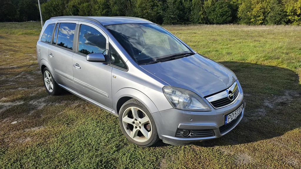 Zdjęcie: 2007 Opel Zafira