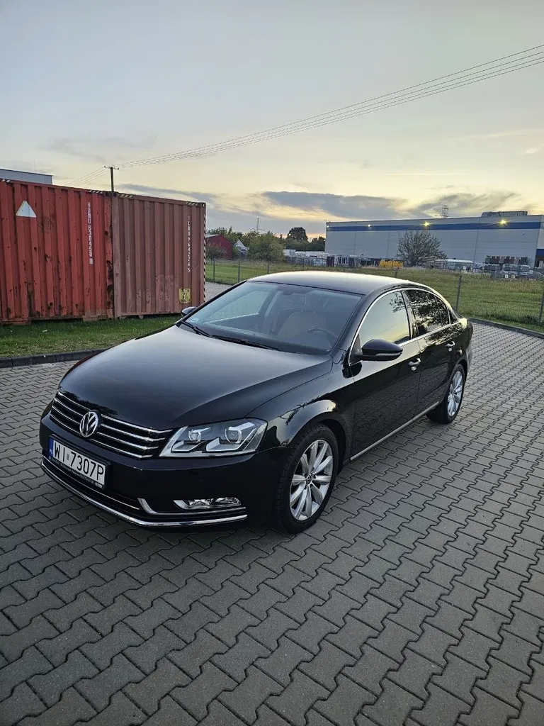 Zdjęcie: 2011 Volkswagen Passat