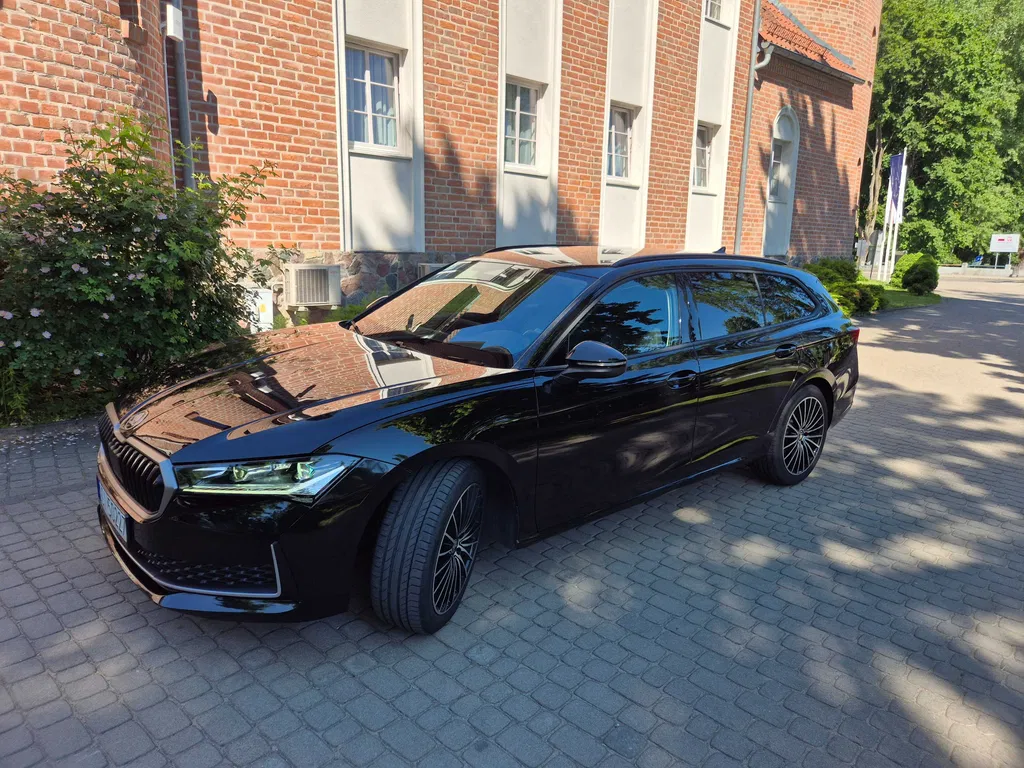 Zdjęcie: 2024 Skoda Superb