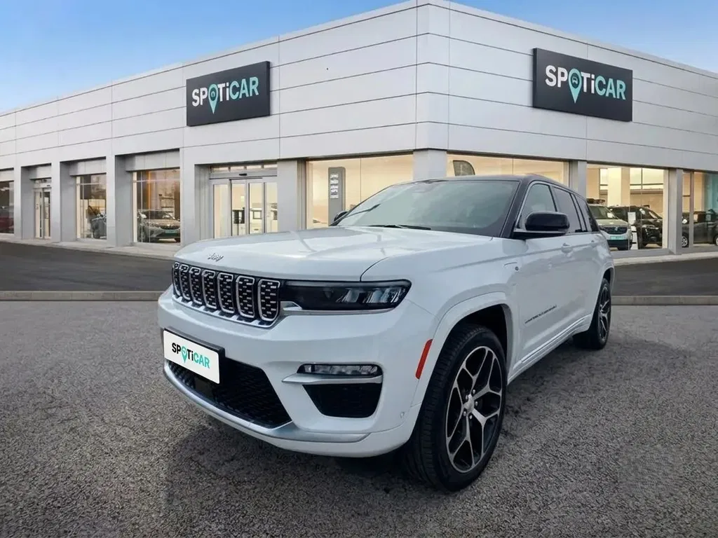 Zdjęcie: 2023 Jeep Grand Cherokee