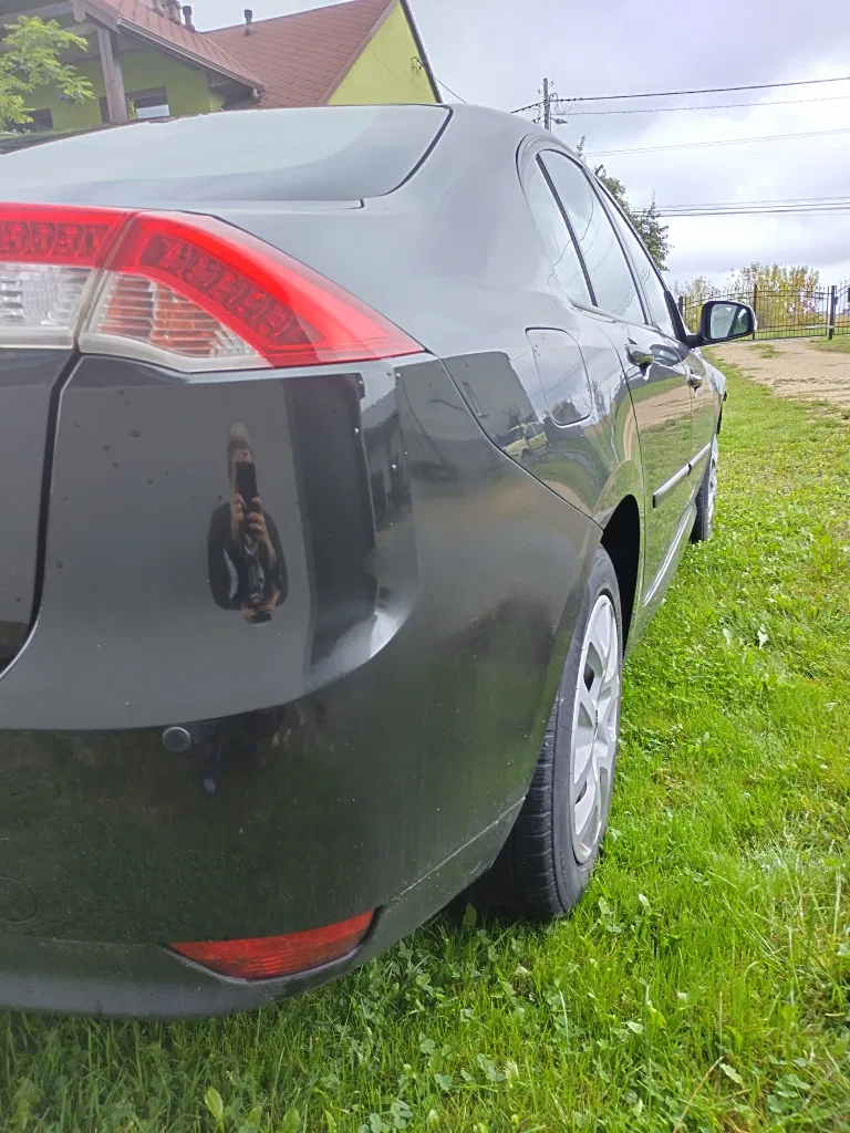 Zdjęcie: 2009 Renault Laguna