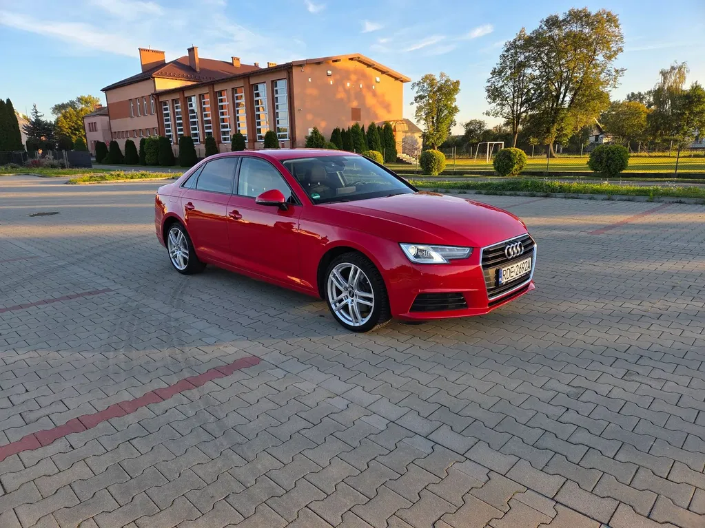 Zdjęcie: 2018 Audi A4Limousine