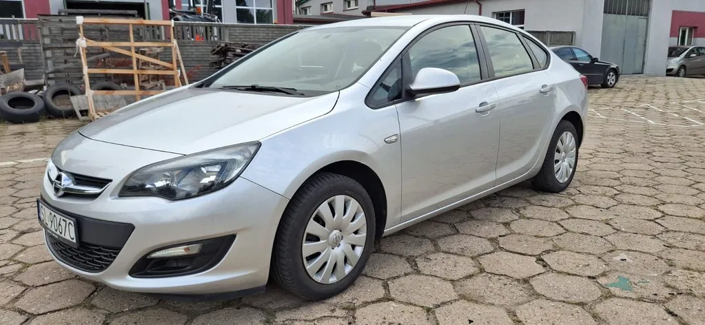 Zdjęcie: 2018 Opel Astra