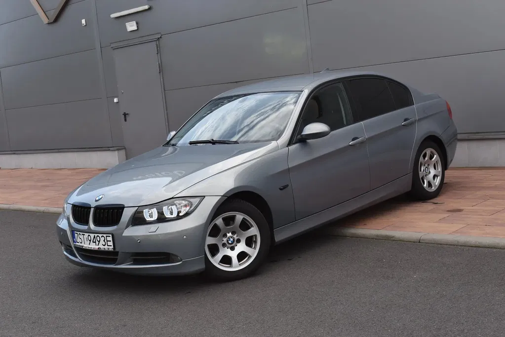 Zdjęcie: 2005 BMW Seria 3