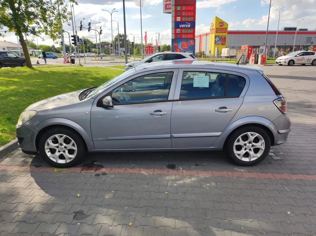Zdjęcie: 2008 Opel Astra