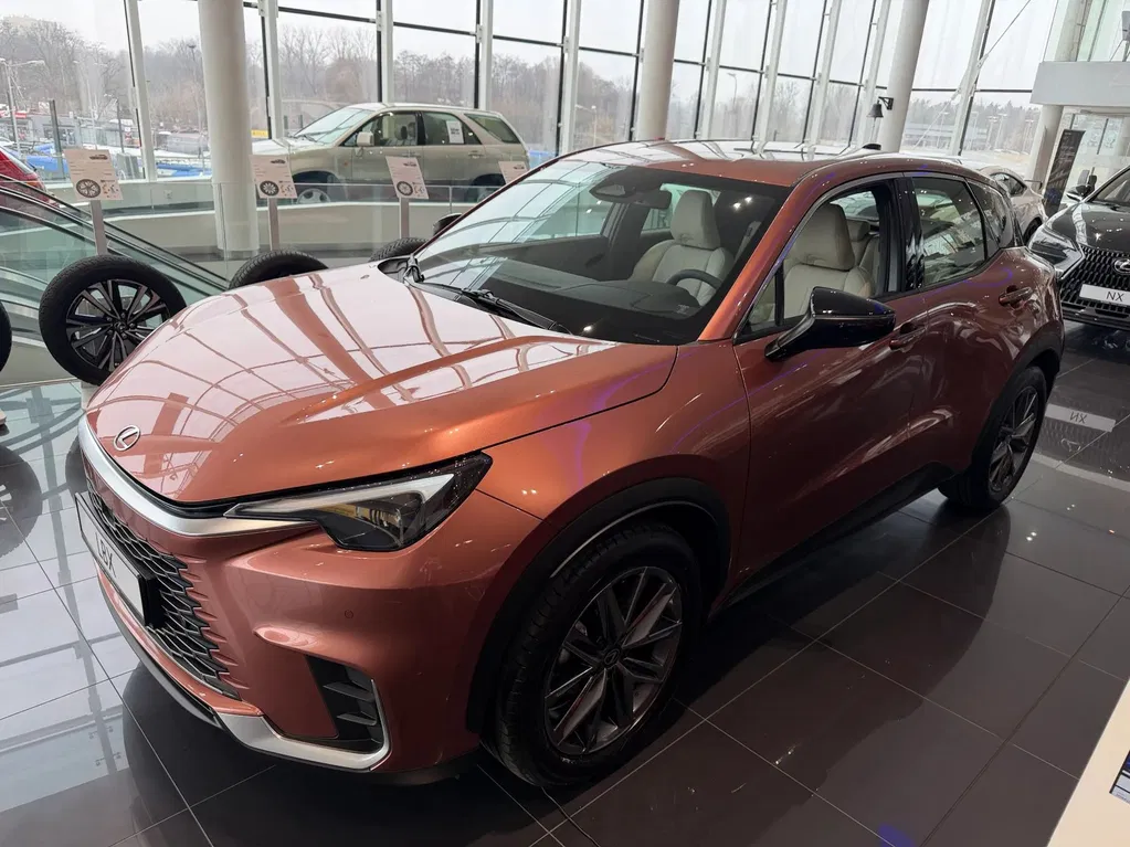 Zdjęcie: 2025 Lexus LBX