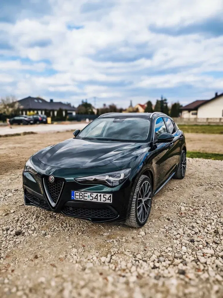 Zdjęcie: 2021 Alfa Romeo Stelvio