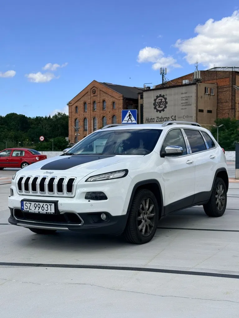 Zdjęcie: 2015 Jeep Cherokee