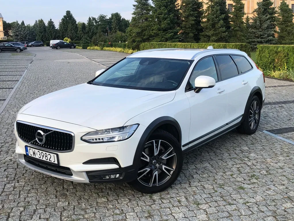 Zdjęcie: 2017 Volvo V90 Cross Country