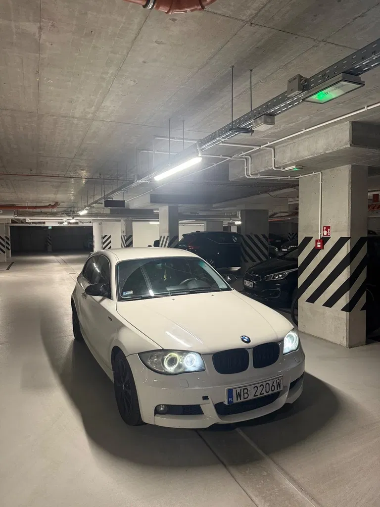 Zdjęcie: 2009 BMW Seria 1