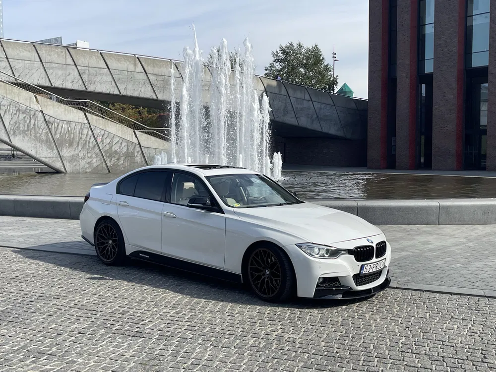 Zdjęcie: 2011 BMW Seria 3