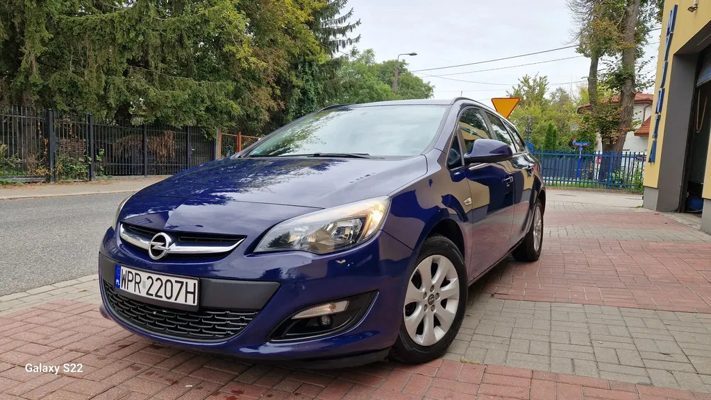 Zdjęcie: 2015 Opel Astra