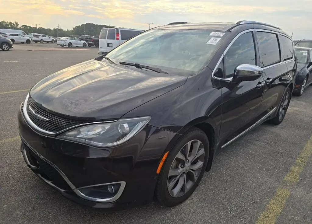 Zdjęcie: 2018 Chrysler Pacifica