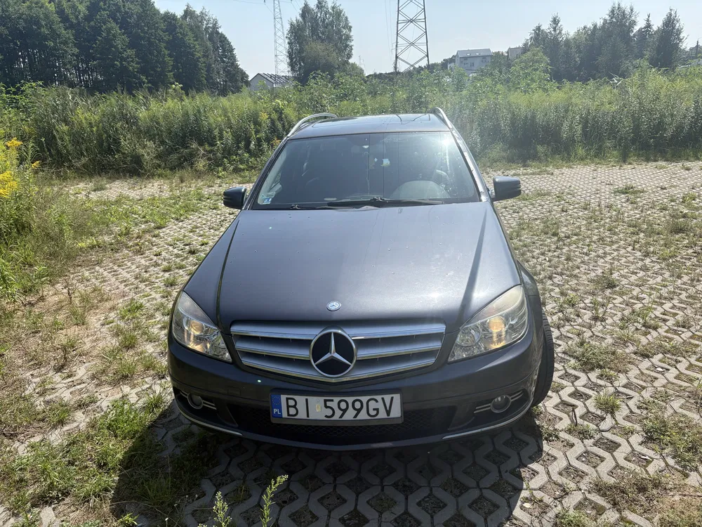 Zdjęcie: 2010 Mercedes-Benz C Klasa