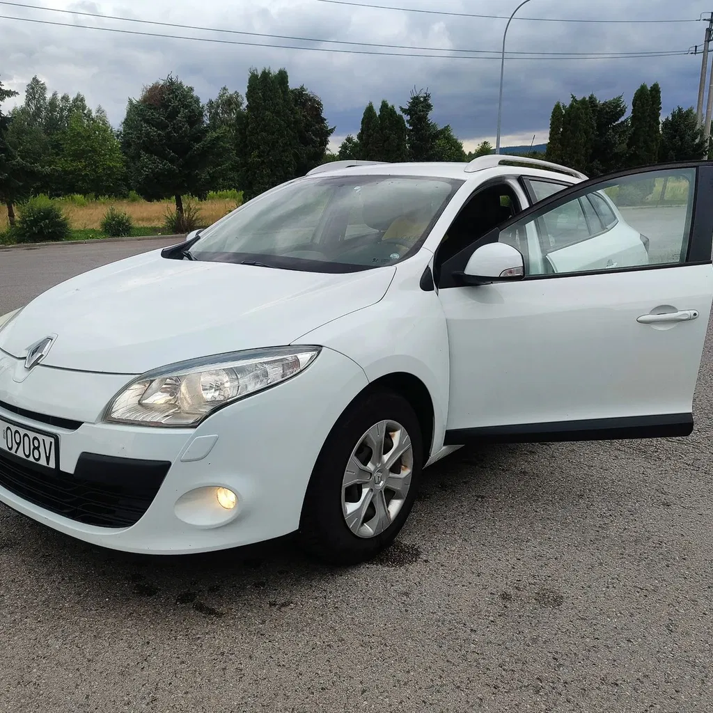 Zdjęcie: 2012 Renault Megane