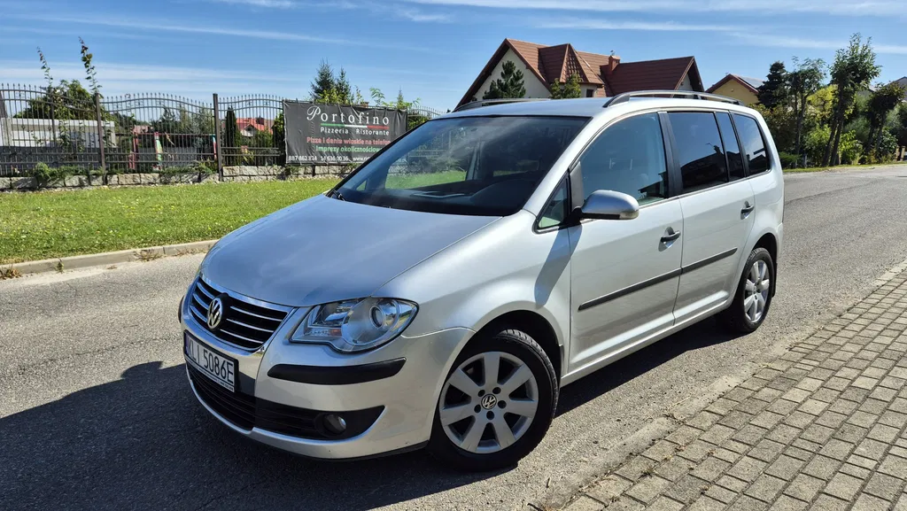 Zdjęcie: 2008 Volkswagen Touran