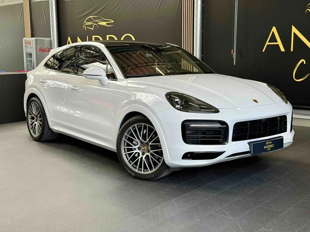 Zdjęcie: 2022 Porsche Cayenne