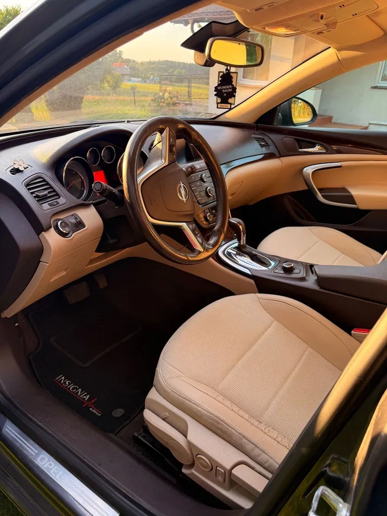 Zdjęcie: 2011 Opel Insignia
