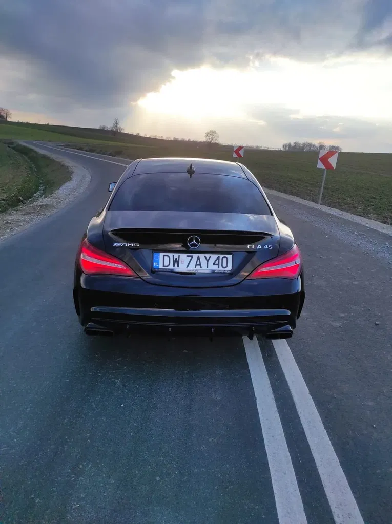 Zdjęcie: 2018 Mercedes-Benz CLA