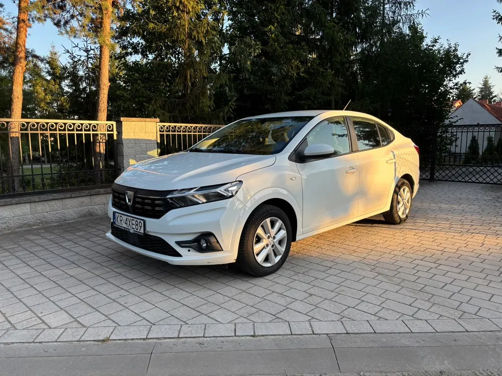 Zdjęcie: 2021 Dacia Logan