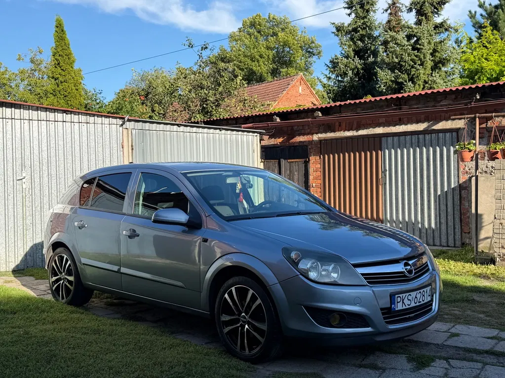 Zdjęcie: 2005 Opel Astra