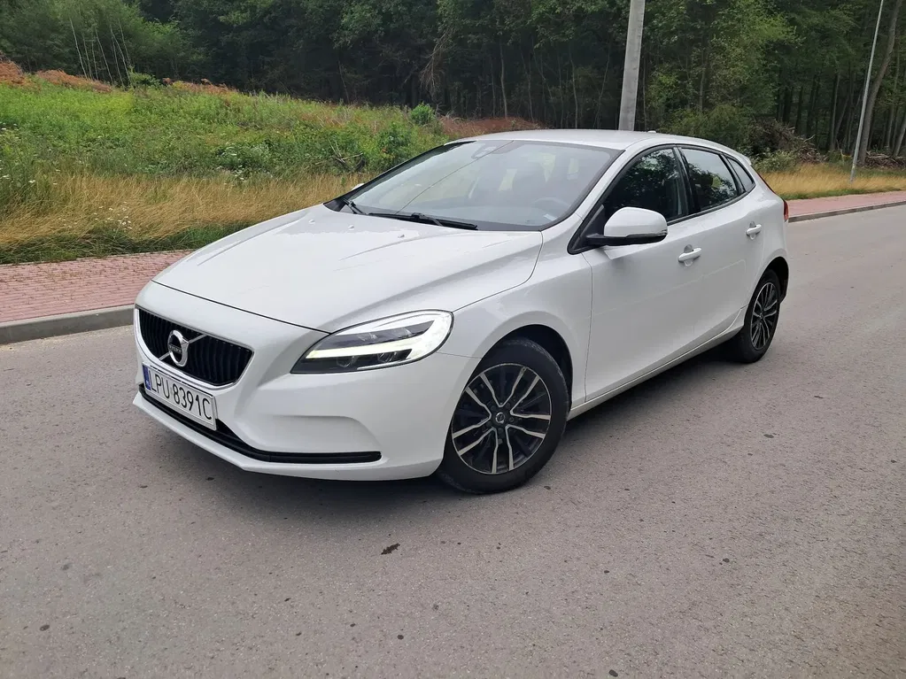 Zdjęcie: 2017 Volvo V40