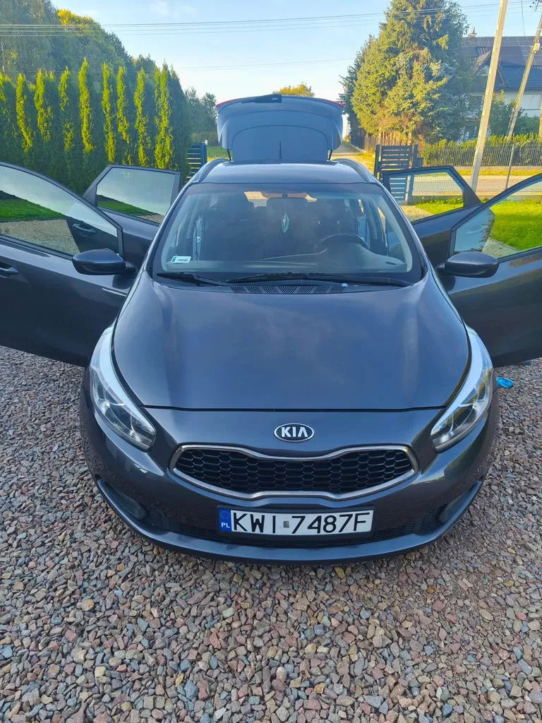 Zdjęcie: 2013 Kia Cee'd