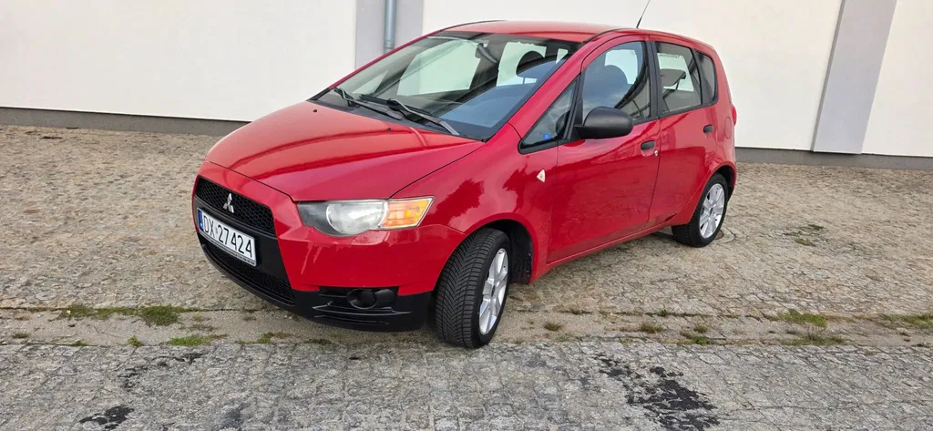 Zdjęcie: 2009 Mitsubishi Colt