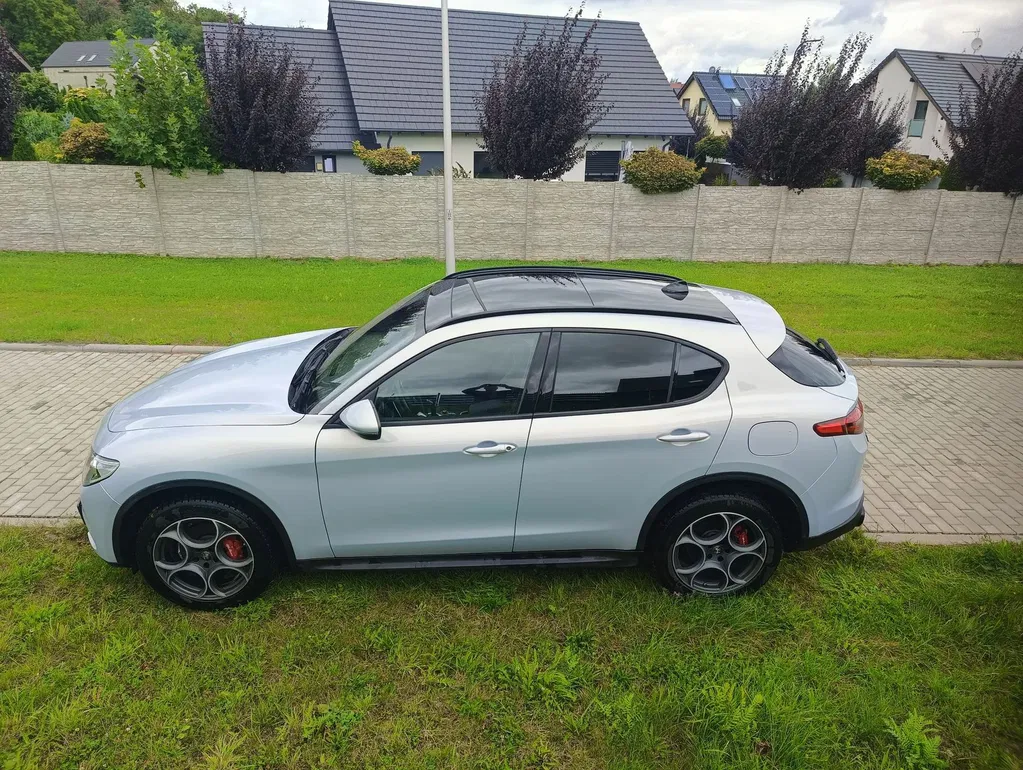 Zdjęcie: 2022 Alfa Romeo Stelvio