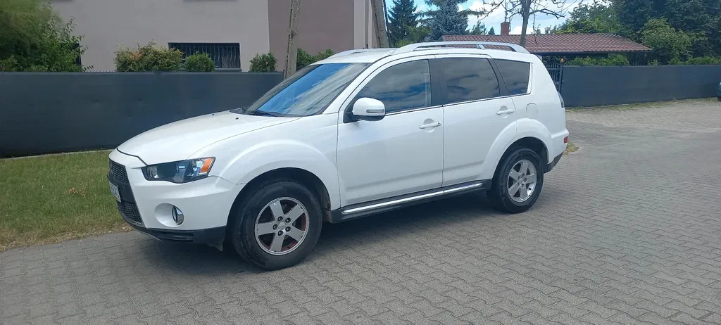 Zdjęcie: 2010 Mitsubishi Outlander