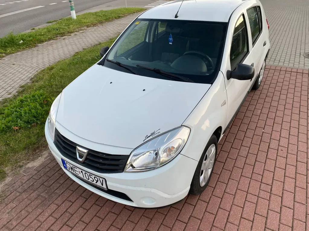 Zdjęcie: 2011 Dacia Sandero