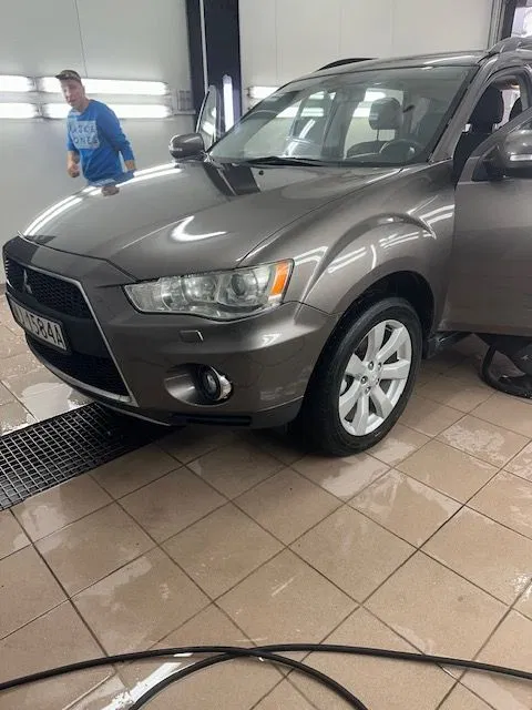 Zdjęcie: 2011 Mitsubishi Outlander