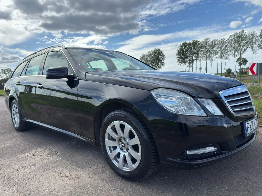 Zdjęcie: 2012 Mercedes-Benz E Klasa