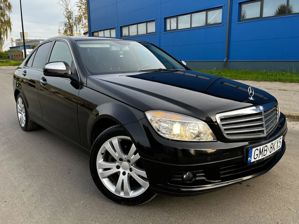 Zdjęcie: 2007 Mercedes-Benz C Klasa