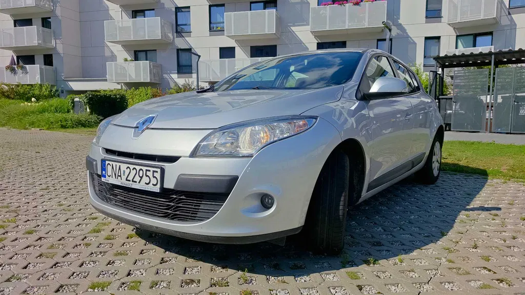 Zdjęcie: 2012 Renault Megane