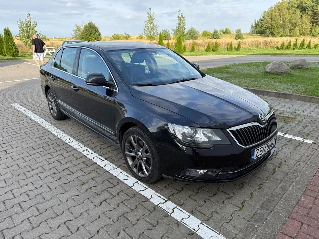Zdjęcie: 2014 Skoda Superb