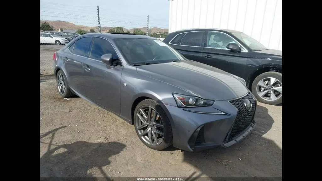 Zdjęcie: 2018 Lexus IS