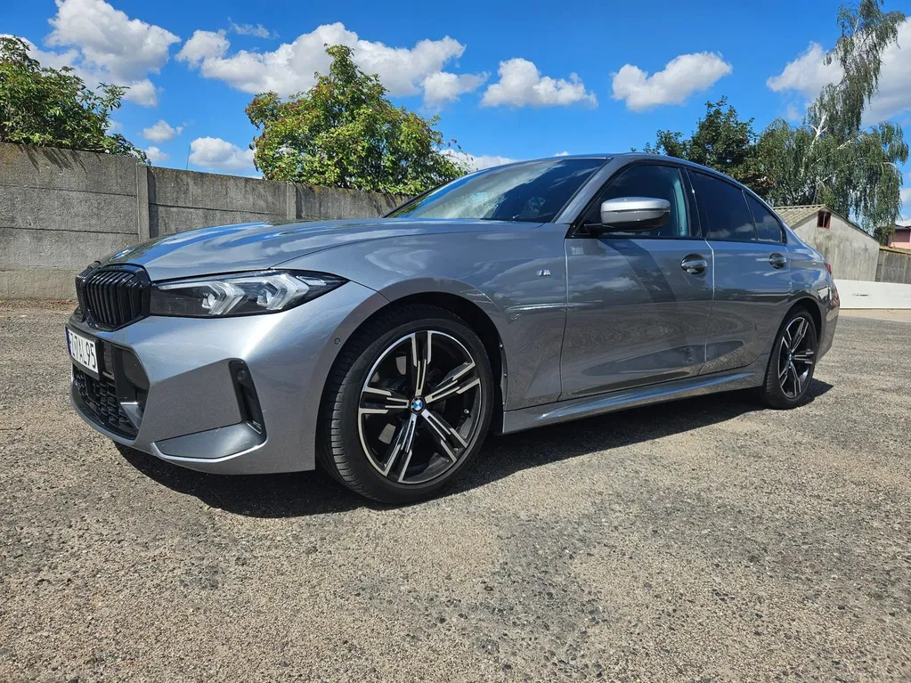 Zdjęcie: 2023 BMW Seria 3