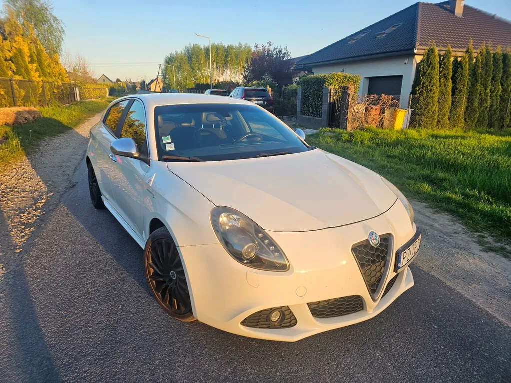 Zdjęcie: 2010 Alfa Romeo Giulietta