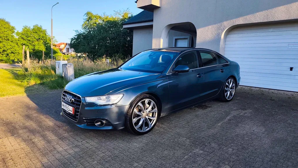 Zdjęcie: 2012 Audi A6 Limousine