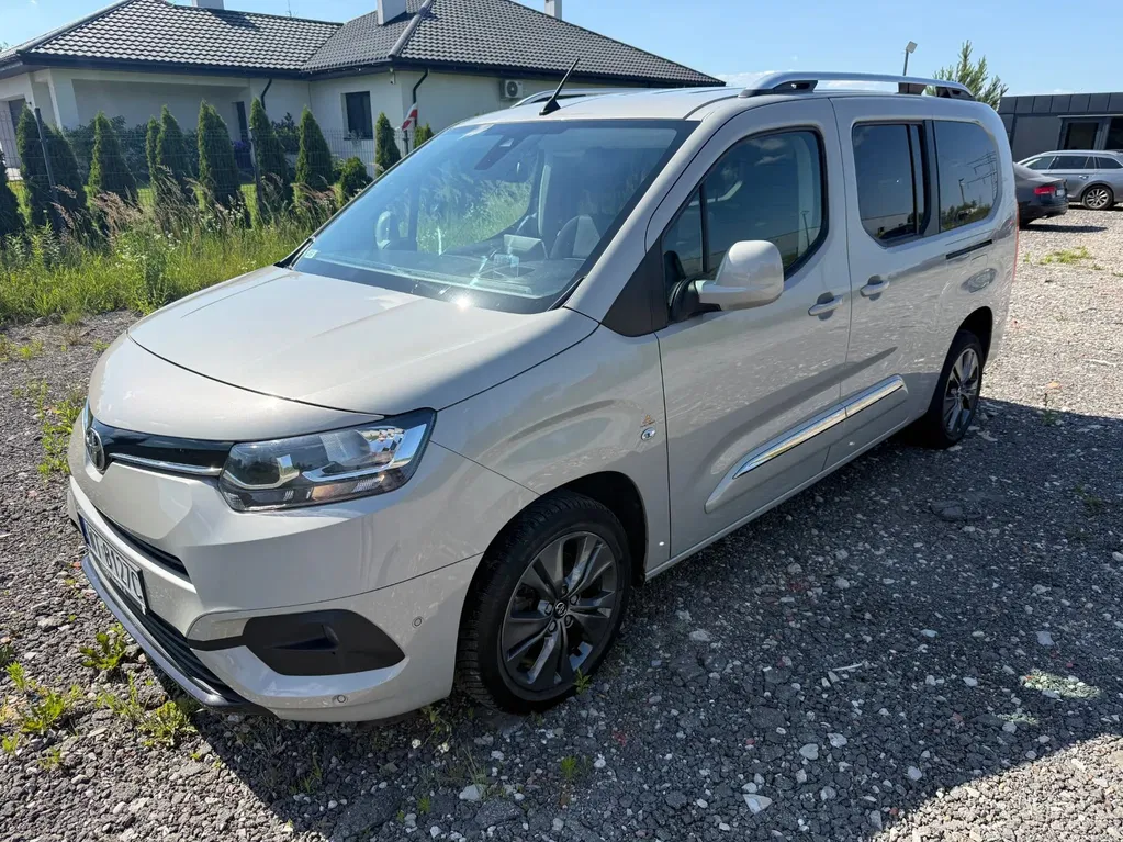 Zdjęcie: 2020 Toyota Proace City Verso