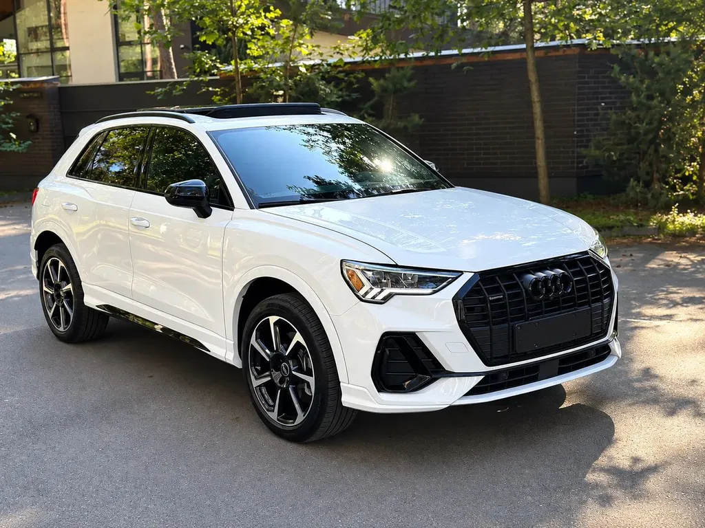 Zdjęcie: 2021 Audi Q3