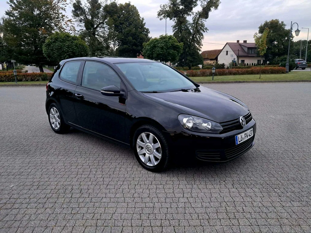 Zdjęcie: 2010 Volkswagen Golf