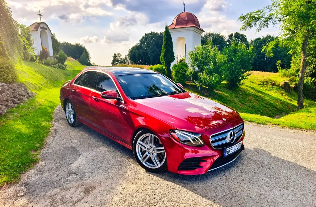 Zdjęcie: 2017 Mercedes-Benz E Klasa