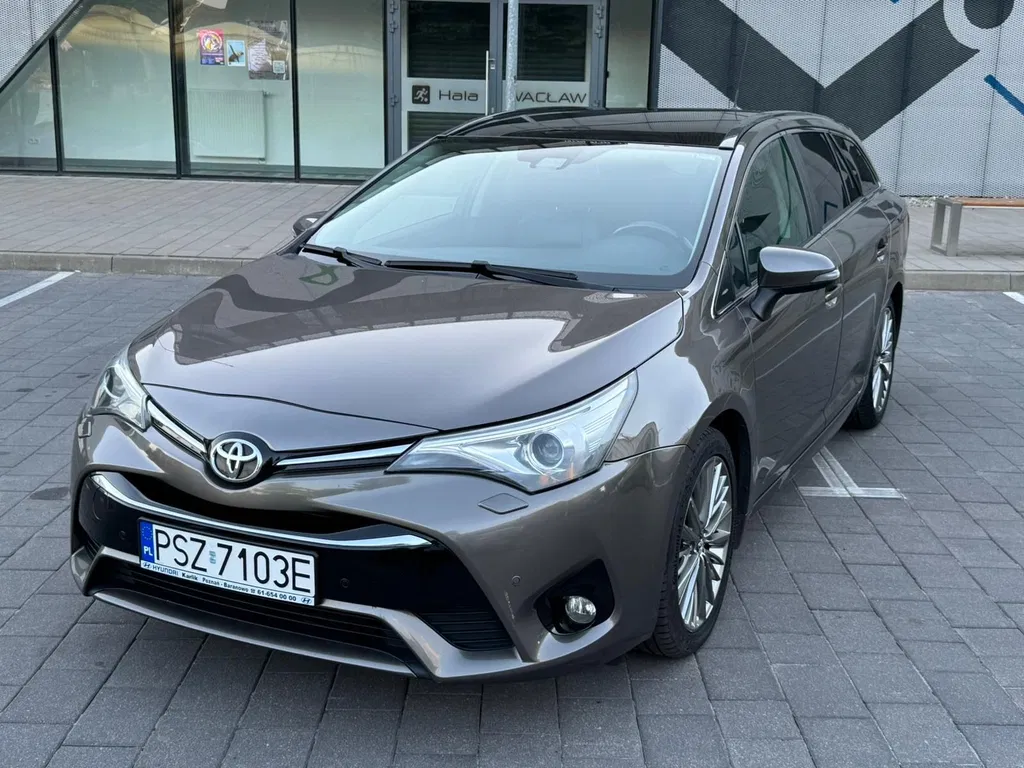 Zdjęcie: 2016 Toyota Avensis