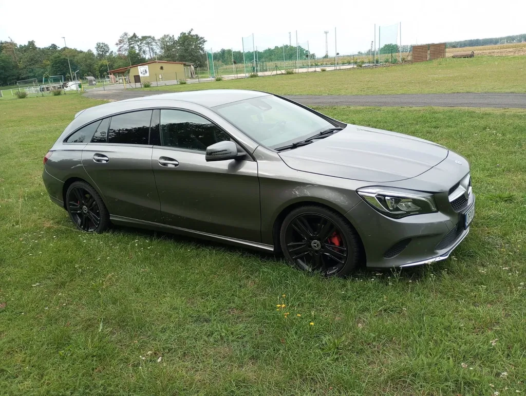 Zdjęcie: 2017 Mercedes-Benz CLA