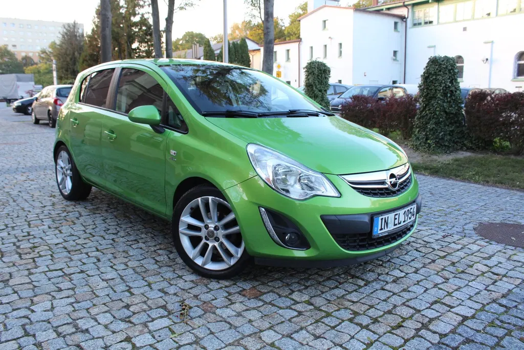 Zdjęcie: 2013 Opel Corsa