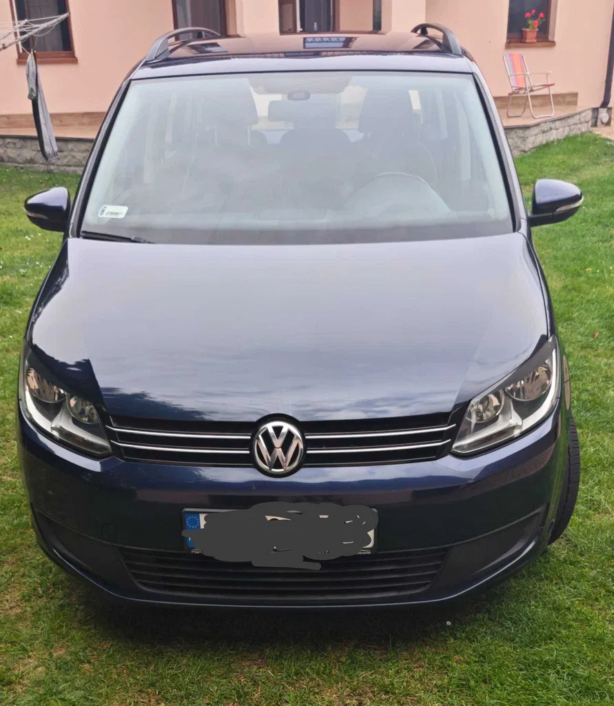 Zdjęcie: 2011 Volkswagen Touran